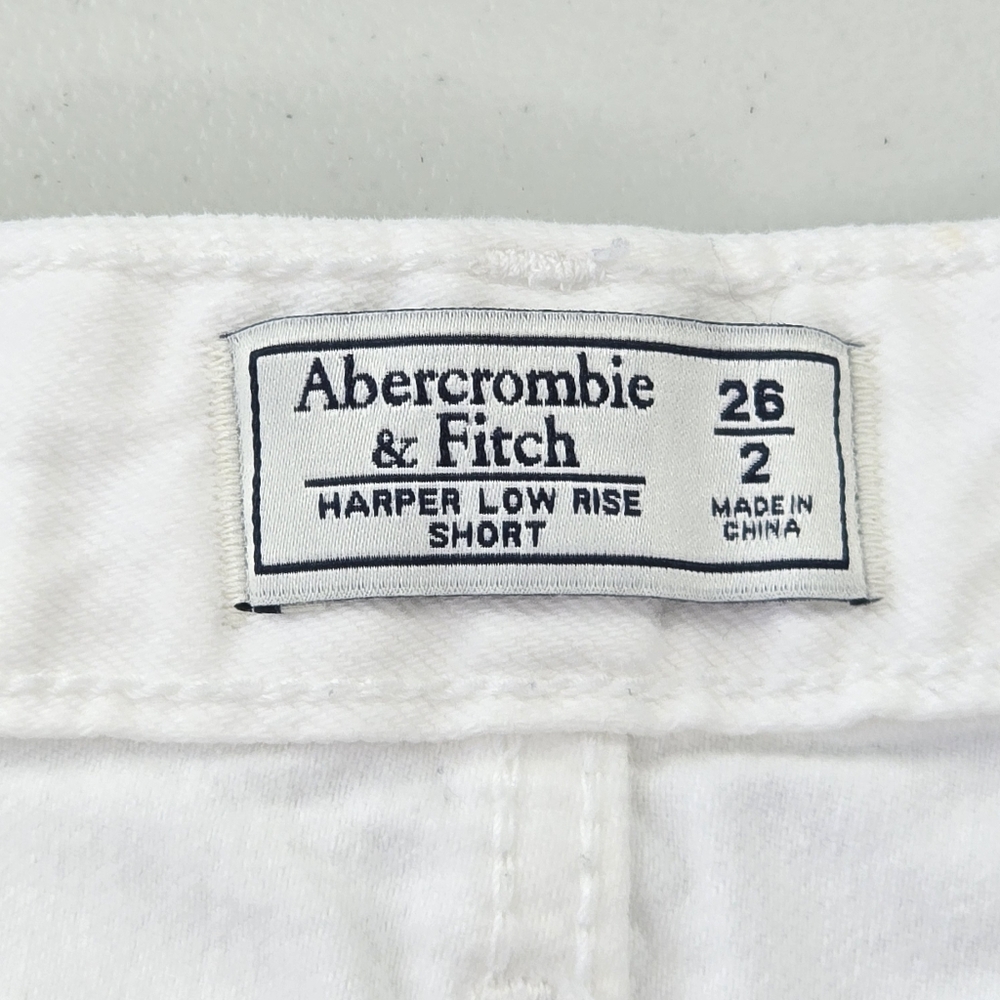 Abercrombie & Fitch Harper Low Rise Distressed White Denim Fringed Shorts 26/2 - Picture 8 of 12